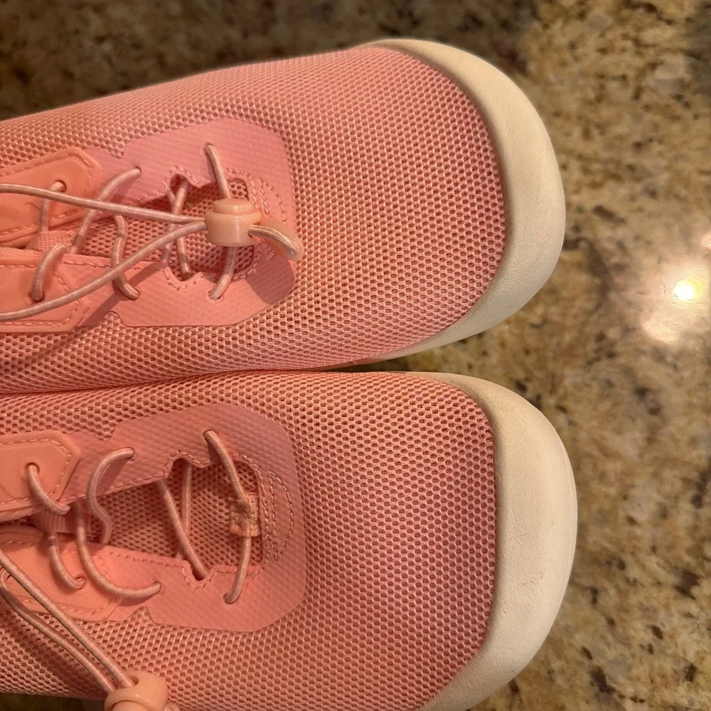 All in Motion Berkley Adventure‎ Girls Pink Water Shoes Size 5